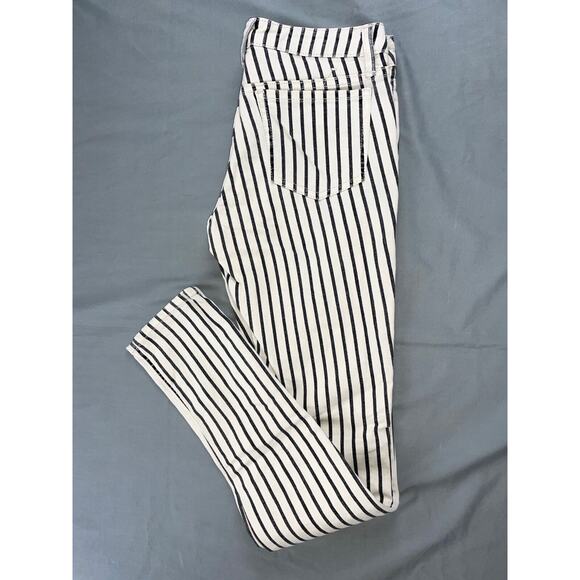 Volcom Jeans Stretch 'Linerator Legging' Jeans. Perfectly Broken In, Women's 26. - Picture 2 of 9